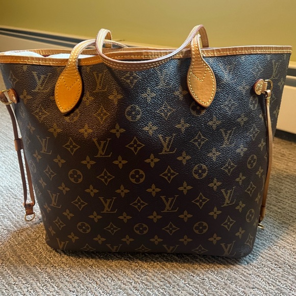 AUTHENTIC Very Good Condition, Gently used, Louid Vuitton Neverfull MM - Picture 1 of 16